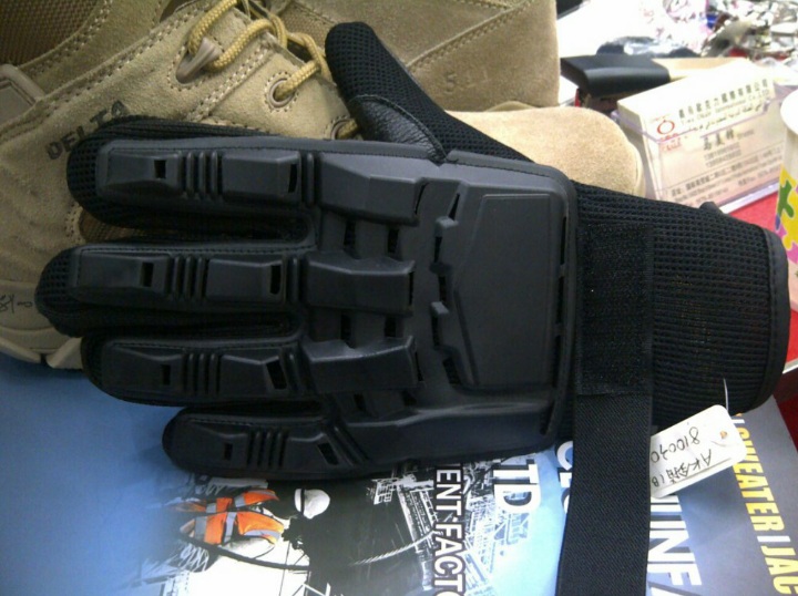 GUANTES ROBOCOP IMP. L